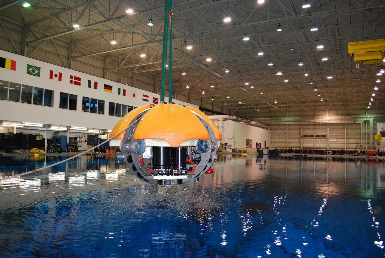 ENDURANCE testing at the Neutral Buoyancy Lab at Johnson Space Center