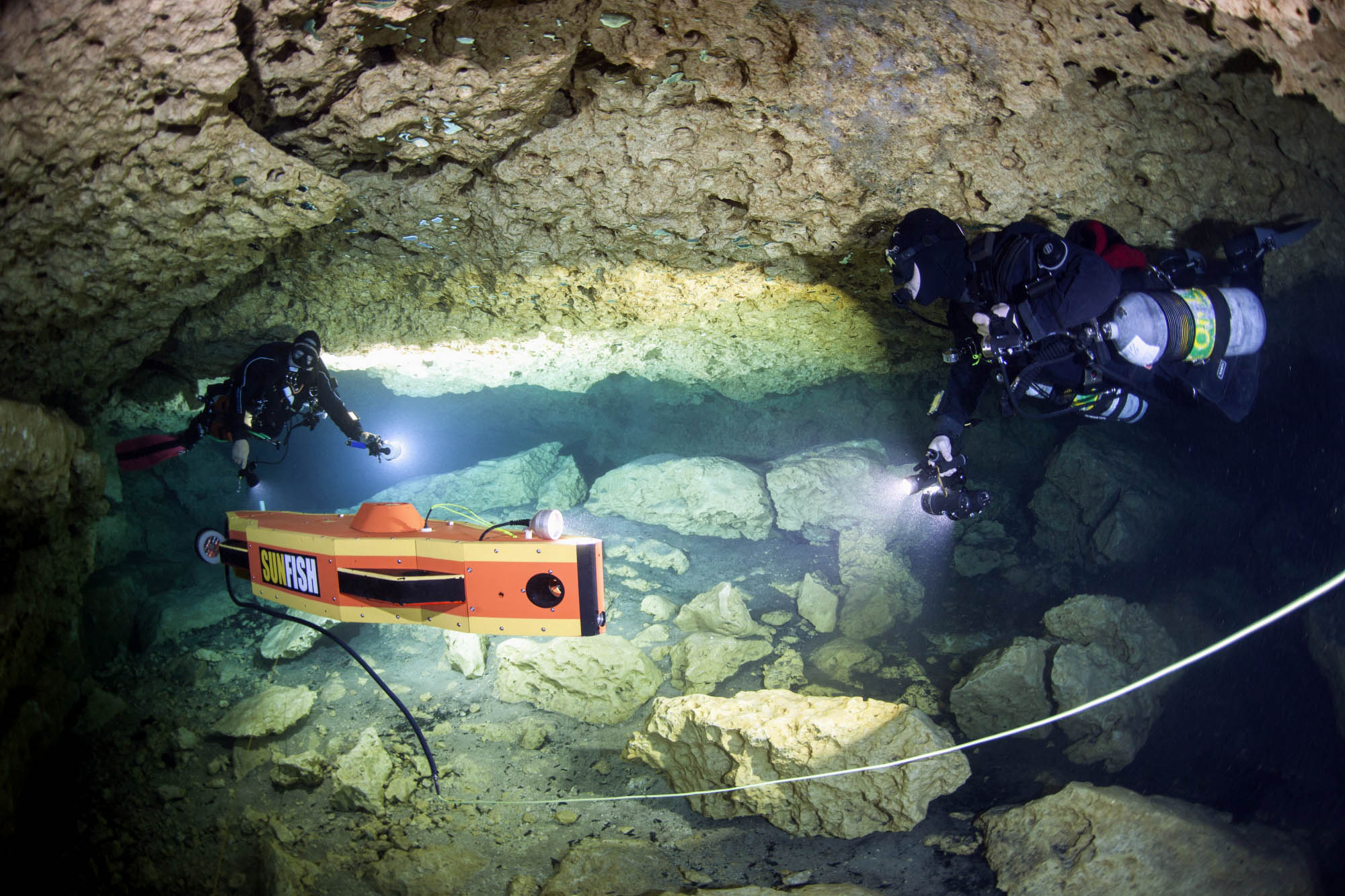 SUNFISH AUV preparing to explore Peacock Springs, Florida